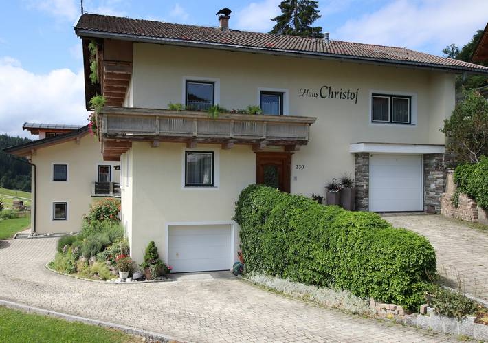 Hütte für 6 Personen, mit Ausblick und Balkon in Wildschönau
