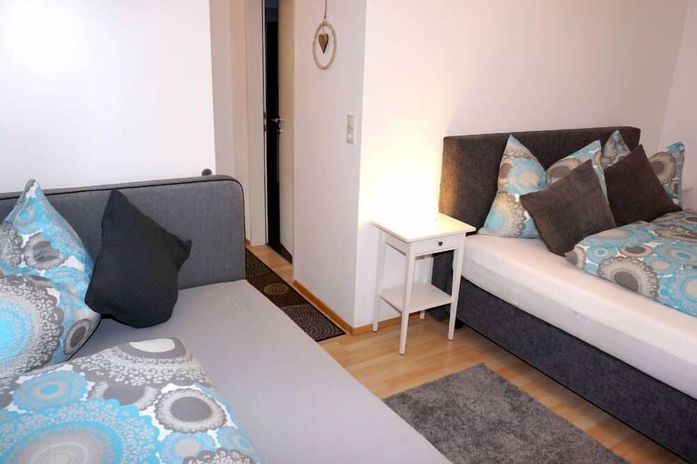 Ganze Wohnung, Ferienwohnung Sabine in Stubaier Alpen, Oberperfuss
