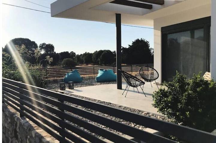 Villa for 6 people, with terrace and garden in Kos Town