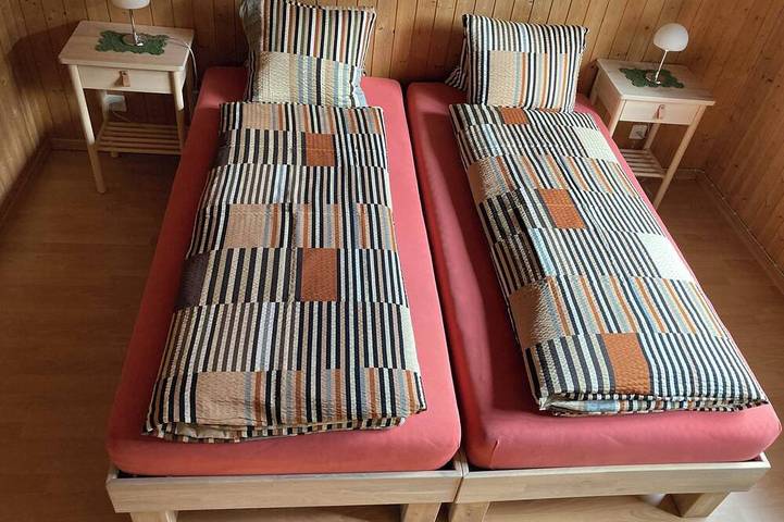 Gîte pour 6 personnes, avec balcon, animaux acceptés à Andeer - 2
