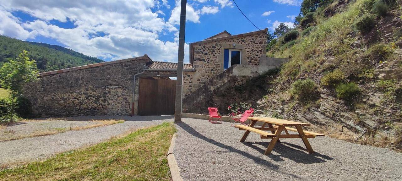 Gîte de la safranière du Boyon in Pranles, Parc naturel régional des Monts d'Ardèche