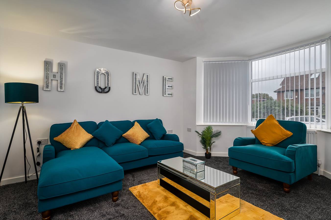 Immaculate 5-Bed House in Leeds in Leeds, Westliches Yorkshire