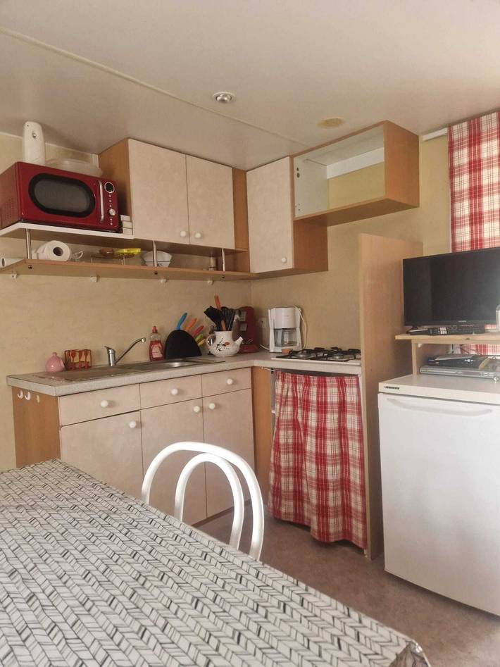 Bungalow pour 4 personnes, avec terrasse à Saint-Pierre-d'Oléron