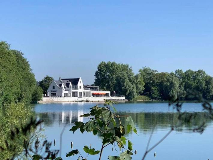 Gîte pour 22 personnes, avec jacuzzi ainsi que jardin et sauna à Ypres - 2