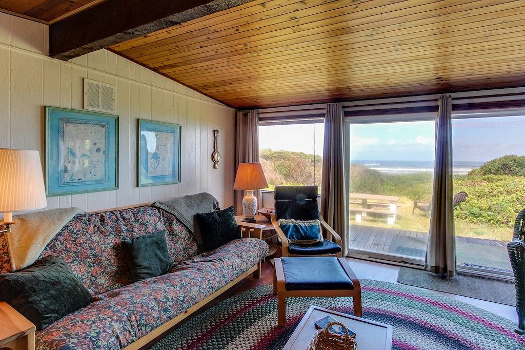 Hundefreundliche Strandhütte in den Bäumen mit traumhafter Aussicht in Lane County