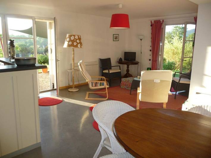 Gîte pour 4 personnes, avec Balcon et Terrasse ainsi que Jardin et Vue à Montjoie-en-Couserans