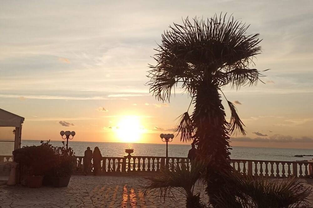 Apartamento entero, My House 01 in Anzio, Provincia de Roma