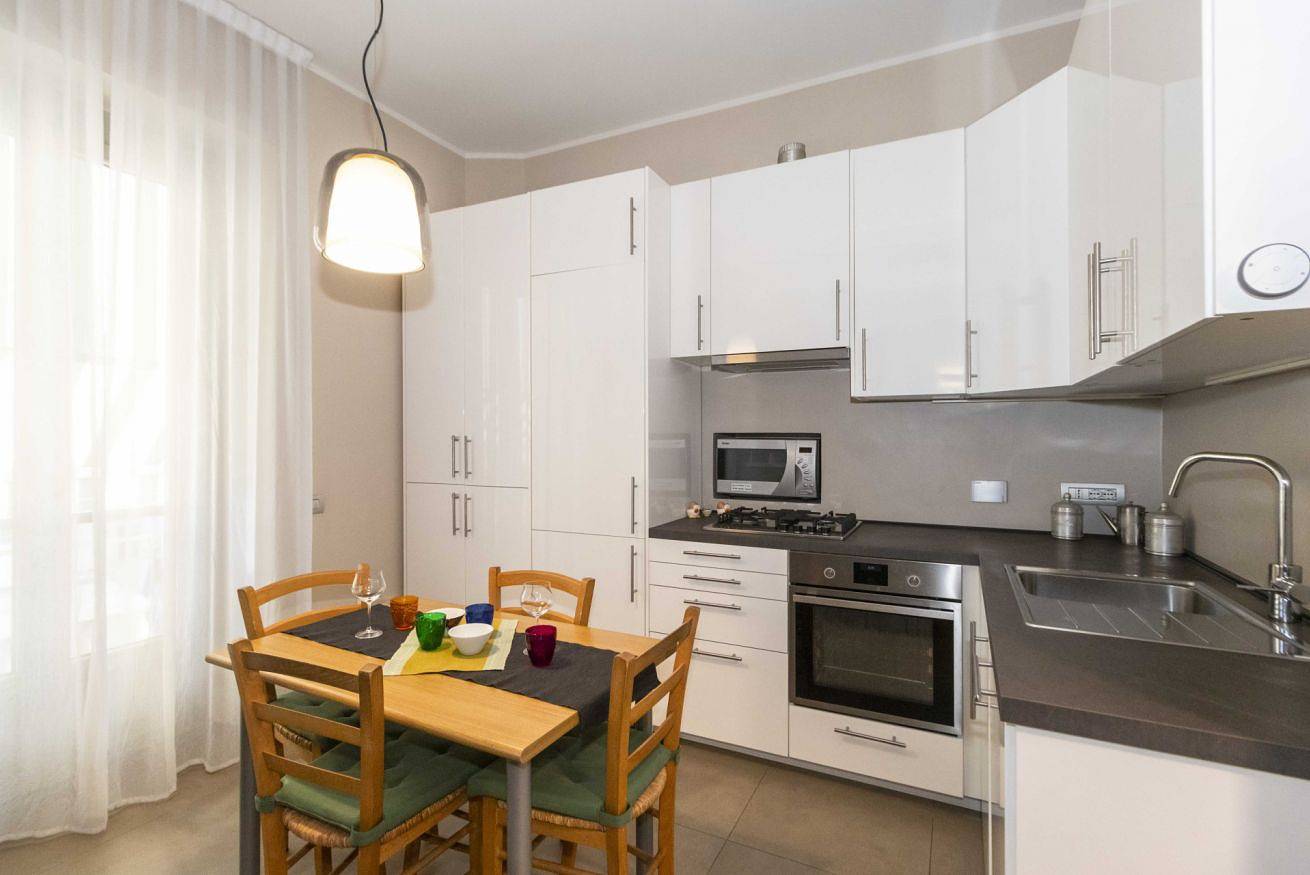 Geheel appartement, New! Apt x4 a 1km from Don Bosco Bus Station! in Turijn, Provincie Torino