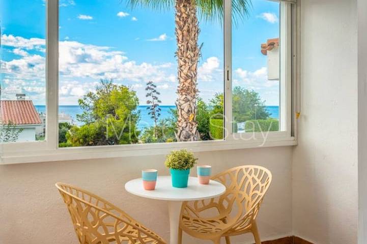 Ganze Wohnung, Schönes Studio mit Pool & Meerblick in el Balmí Gran (Sitges), Sitges