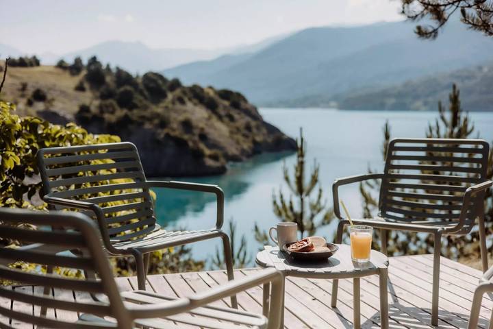 Gîte pour 5 personnes, avec piscine et terrasse dans Lac de Serre-Ponçon - 3