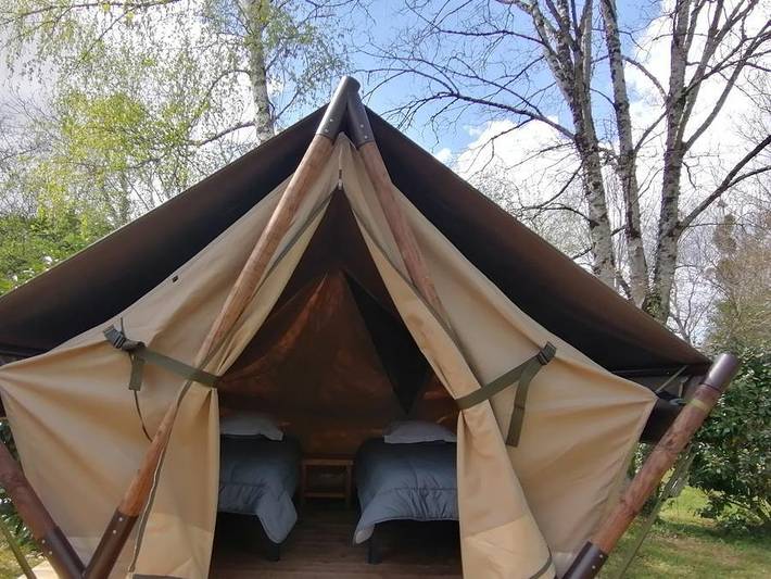 Tente pour 2 personnes, avec bassin pour enfant dans Centre-Val de Loire - 2