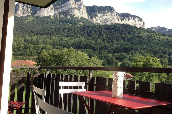 Chalet pour 4 personnes, avec Balcon à Thollon-les-Mémises