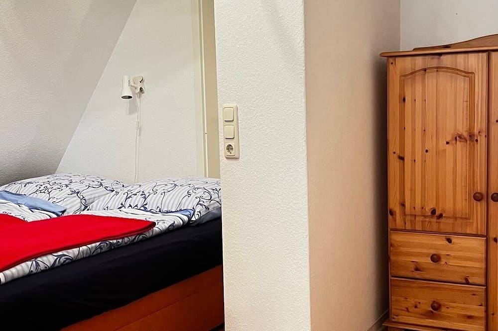 Ganze Wohnung, Eines des ältesten Häuser Wustrows in Wustrow, Fischland