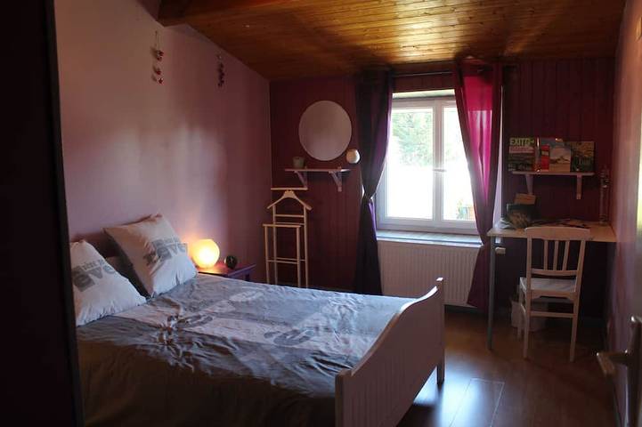Maison de vacances pour 2 personnes, avec terrasse à Meyzieu