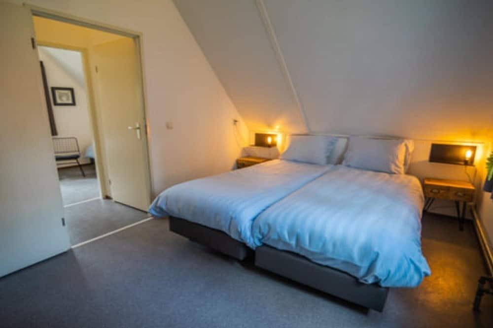 Bosvilla in Markelo met Zonnige Tuin in Markelo, Twente