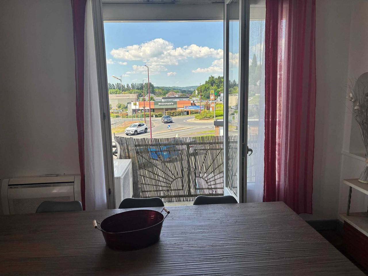 Apartamento entero, Apartamento confortable con jardín en Objat, 120 m² in Objat, Brive-la-Gaillarde region