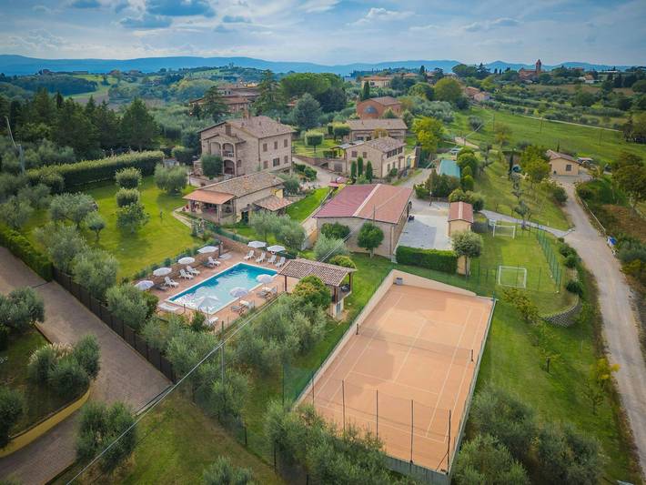 Gîte pour 6 personnes, avec terrasse et jardin à Castiglione del Lago - 2