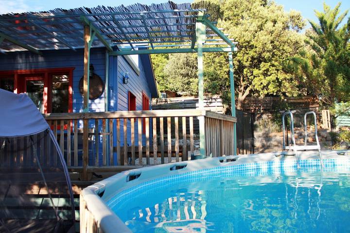 Gîte pour 4 personnes, avec terrasse ainsi que jardin et piscine à Aniane - 3