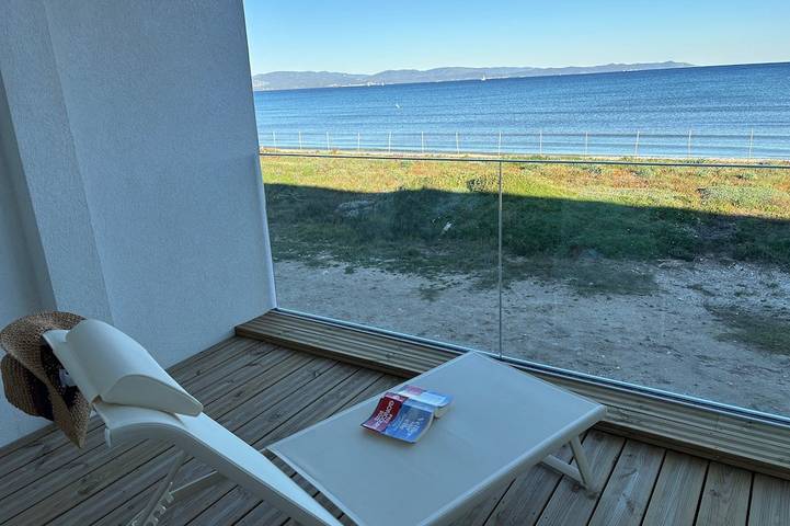 Gîte pour 4 personnes, avec terrasse et jardin dans La Bergerie