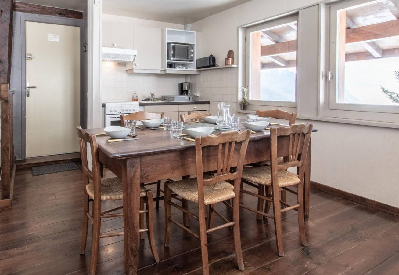 Ganze Wohnung, Ferienwohnung 'Les Anailles' mit Bergblick, Gemeinschaftsterrasse und Wlan in Saint-Ferréol, Annecy und Umgebung