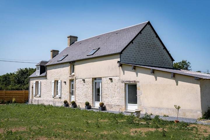 Location de vacances pour 8 personnes, avec vue et jardin, animaux acceptés à Canchy - 2