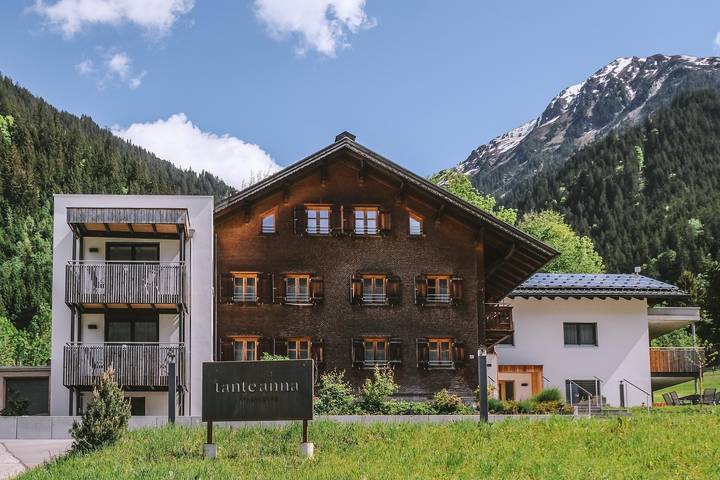 Ferienwohnung für 2 Personen, mit Garten und Sauna sowie Ausblick im Montafon
