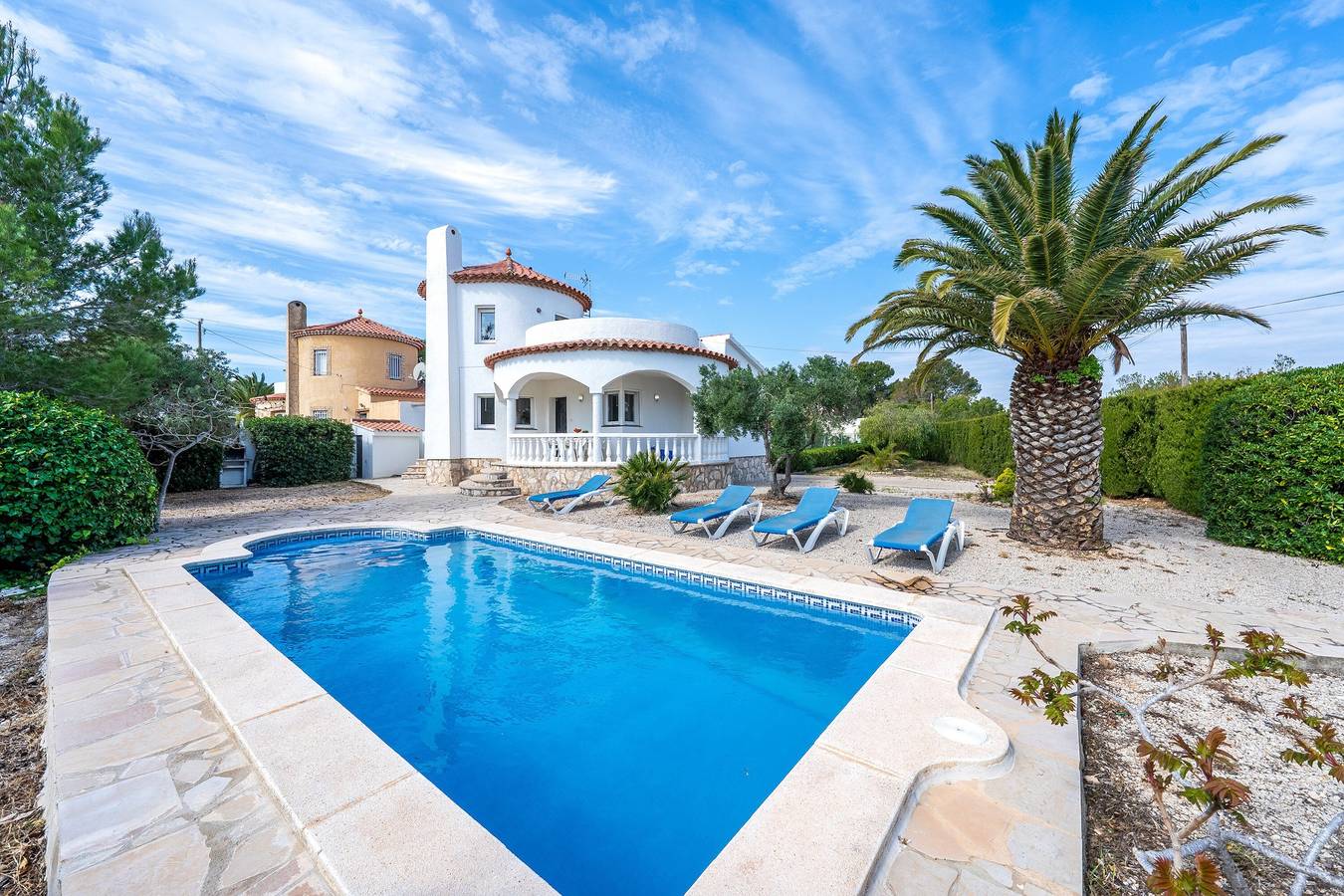Villa 'Flor' con vistas al mar, piscina privada y Wi-Fi in Les Tres Cales, La Ametlla de Mar