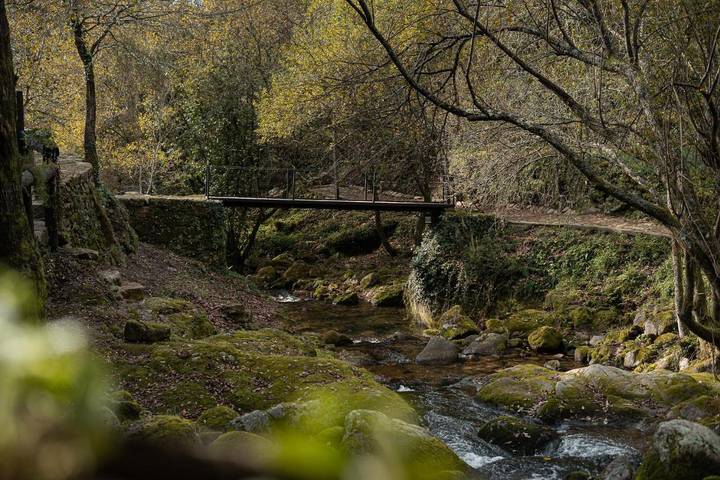 Location de vacances pour 6 personnes, avec vue ainsi que jardin et terrasse dans Ponte da Barca - 4