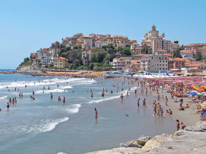 Villetta Paola in Imperia, Riviera di Ponente