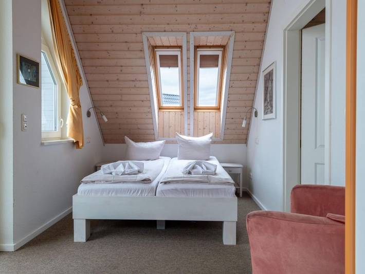 Ferienpark für 4 Personen, mit Balkon und Sauna, kinderfreundlich in Röbel-Müritz - 4