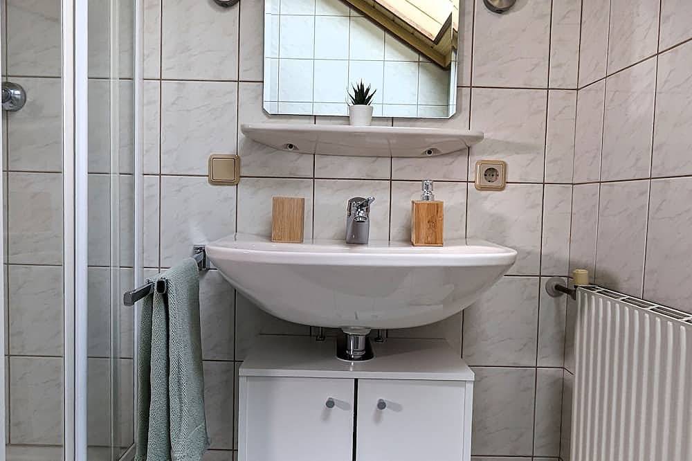 Ganze Wohnung, Ferienwohnung Edeltraud am Millstätter See,Wanderurlaub und vieles mehr,Fewo 3 in Dobriach, Radenthein
