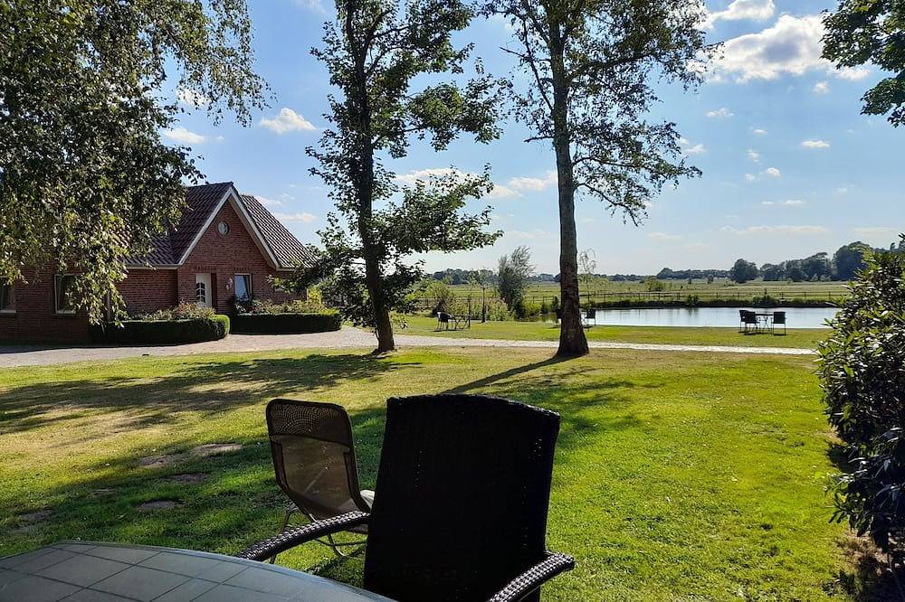 Ganze Wohnung, Bauernhof Fewo 1 - Ferienhof Am Birkensee 55125 in Detern, Nordseeküste