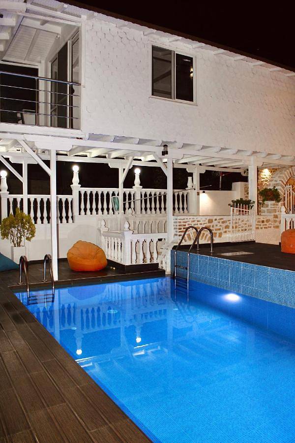 Hôtel pour 3 personnes, avec terrasse et piscine à Himarë - 2