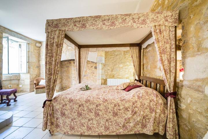 Location de vacances pour 3 personnes, avec jardin à Beynac-et-Cazenac - 3