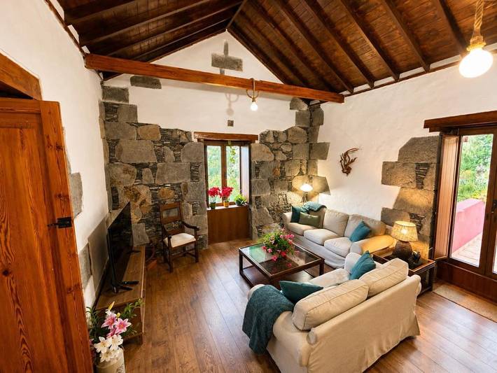 Casa rural para 7 personas, con Terraza además de Jardín y Vistas en Santa Brígida - 2