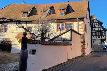 Gîte pour 9 personnes, avec jardin, animaux acceptés à Niedermorschwihr