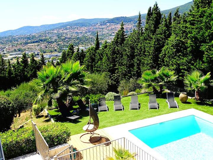 Villa Leona in Grasse, Côte méditerranéenne (France)