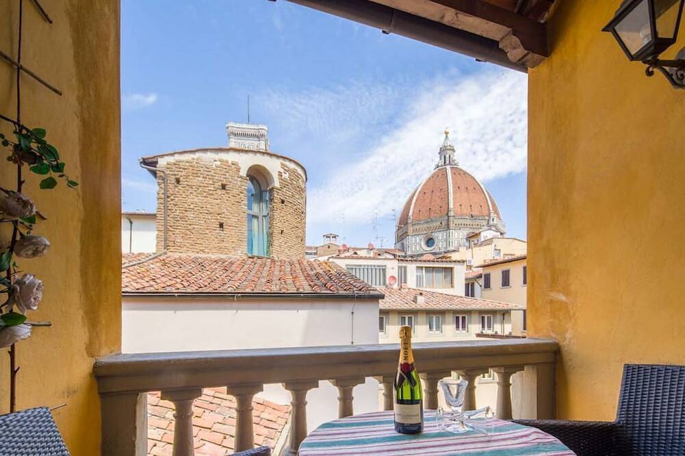 Casa Vacanza per 4 Persone in Firenze Centro storico, Firenze