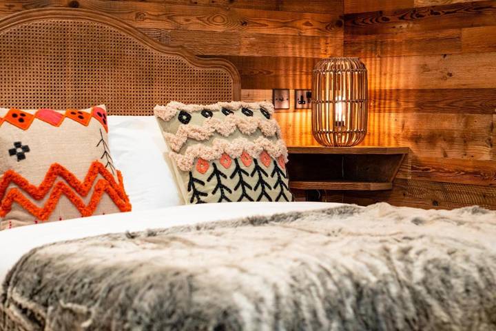 Hôtel pour 3 personnes, avec terrasse et jardin dans Langley