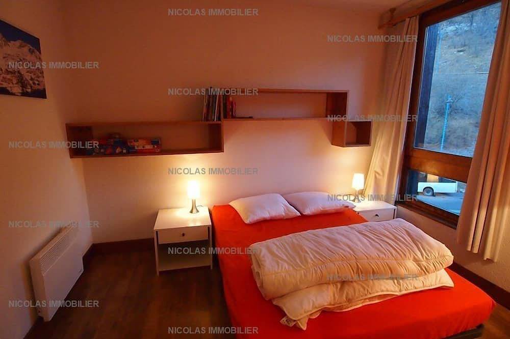 Ganze Wohnung, 2/3 Zimmer 6 Personen. Schneefront / Handelsgalerie in Isola 2000, Isola