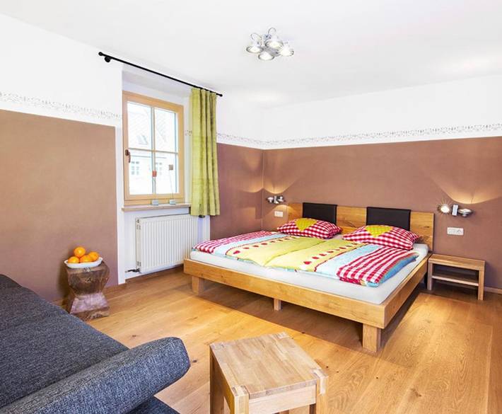 Ferienwohnung für 4 Personen, mit Terrasse und Ausblick