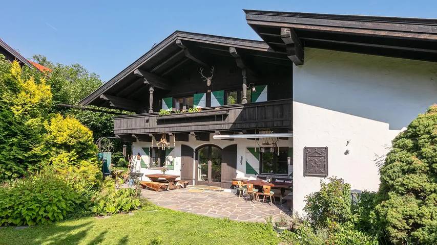 Hütte für 11 Personen, mit Balkon und Garten in Kitzbühel
