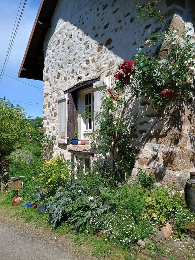Gîte pour 2 personnes, avec Terrasse et Jardin à Nonards