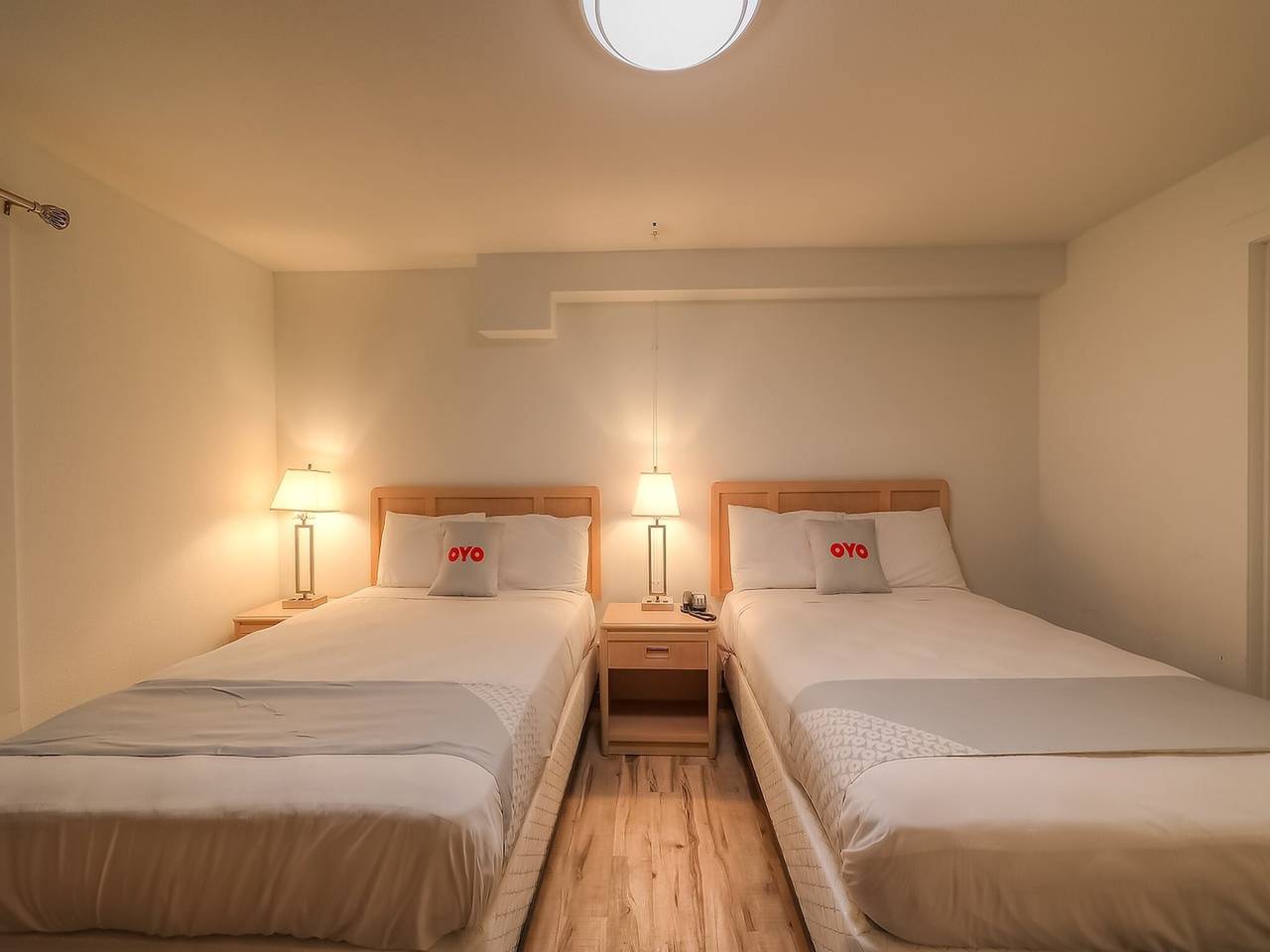 Entire apartment, 2 Queen Bed nsmk in Newport (OR), North Oregon Coast