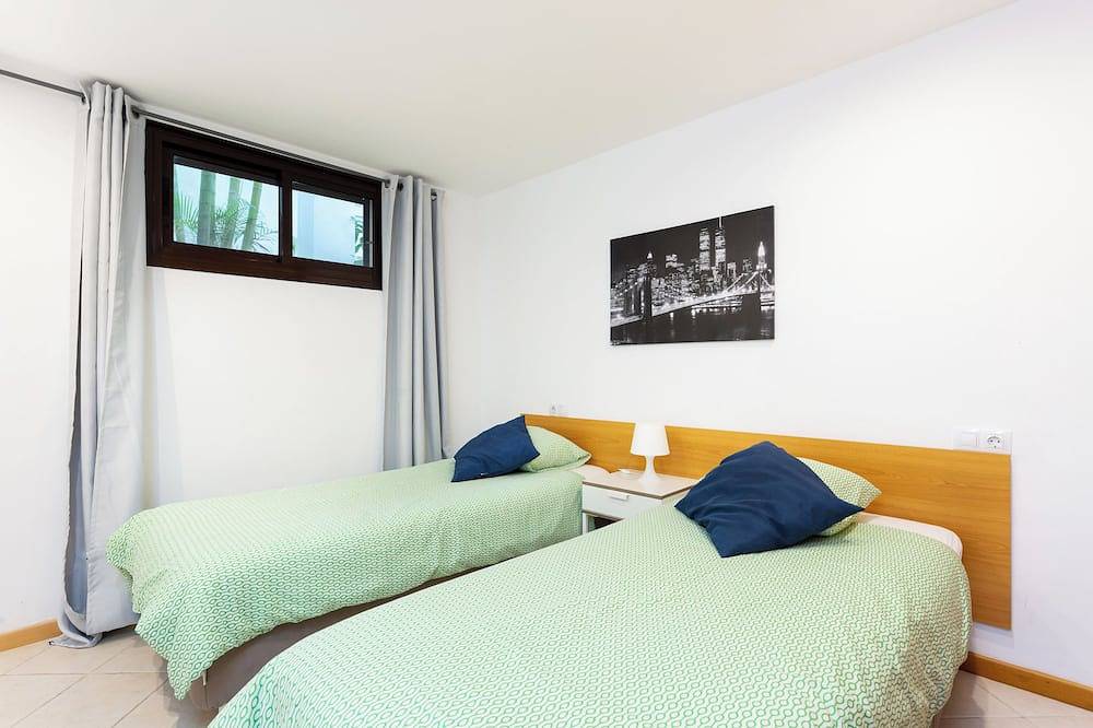 Ganze Wohnung, Lux 3Bd Villa mit beheiztem Pool in Playa Paraíso, Adeje