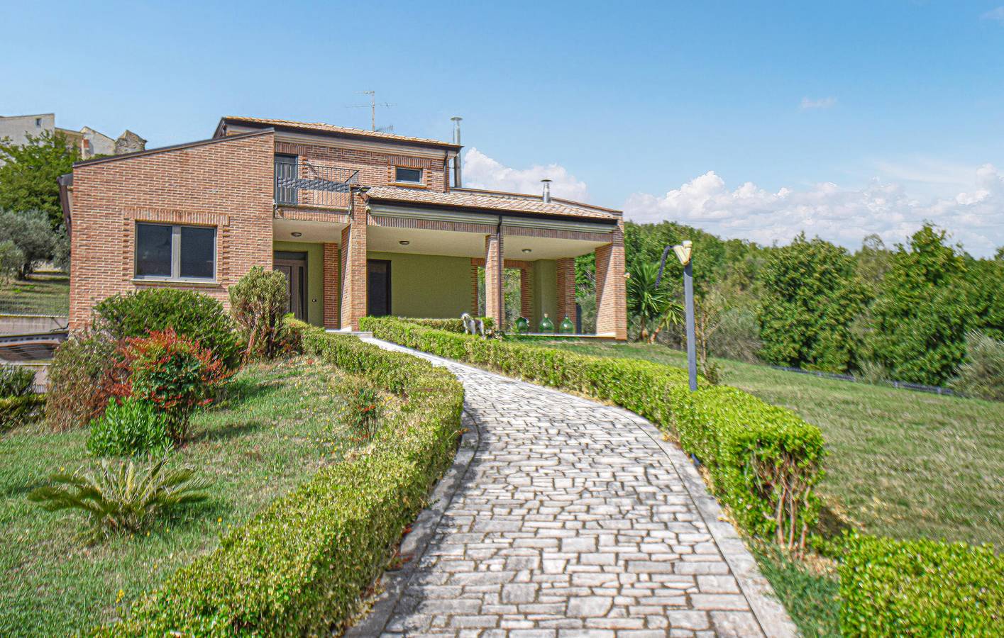 Gemütliche Ferienwohnung mit WLAN, Klimaanlage und Parkplatz, 1,5 km von Montemiletto entfernt in Torre Le Nocelle, Avellino Provinz