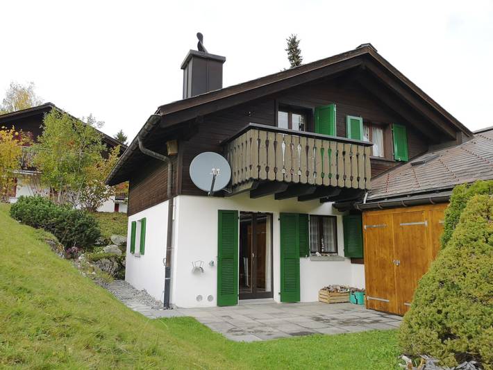 Ferienhaus für 7 Personen, mit Balkon in Obersaxen-Affeier