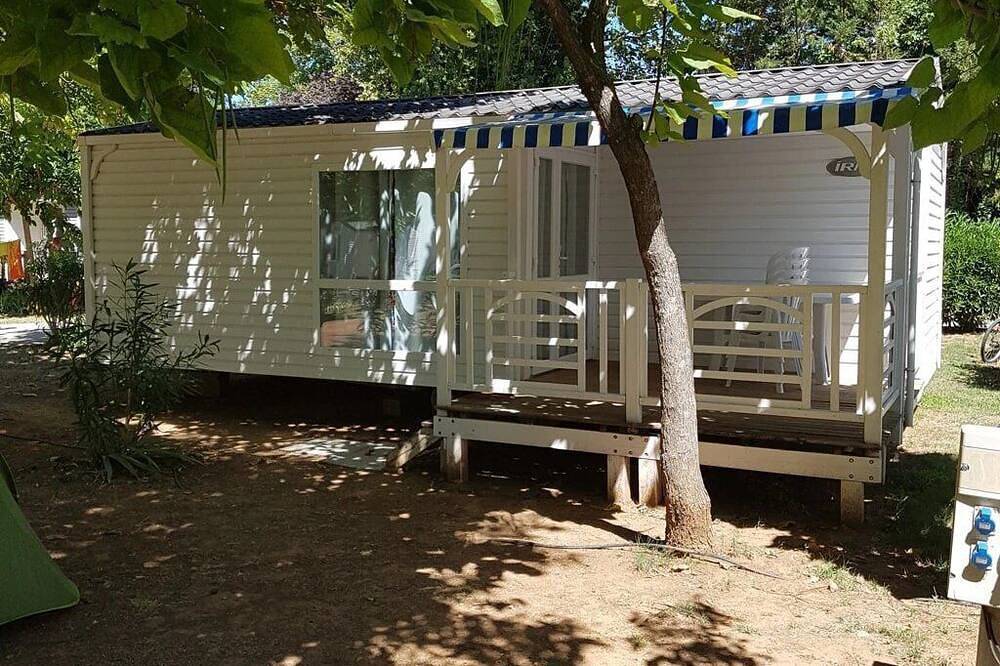 Camping 4 étoiles - Piscine - ccbahdf in Lansargues, Côte d'Améthyste