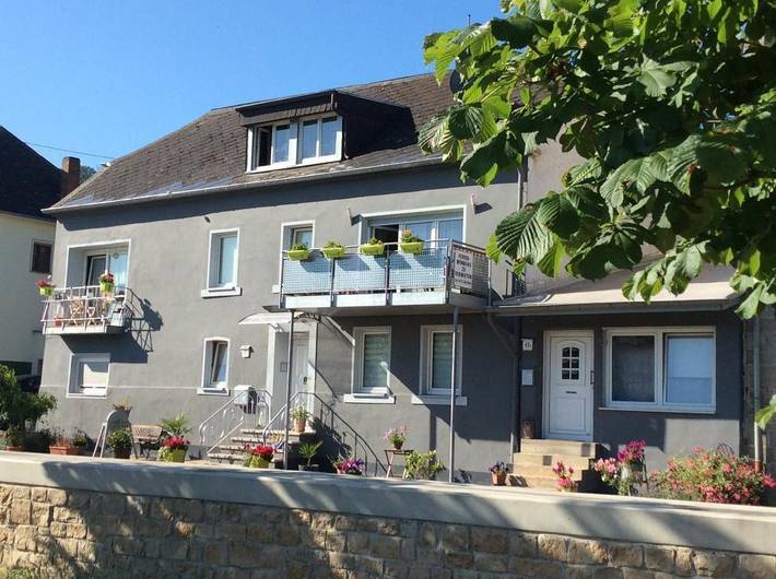 Ferienwohnung für 4 Personen, mit Balkon an der Mosel - 2