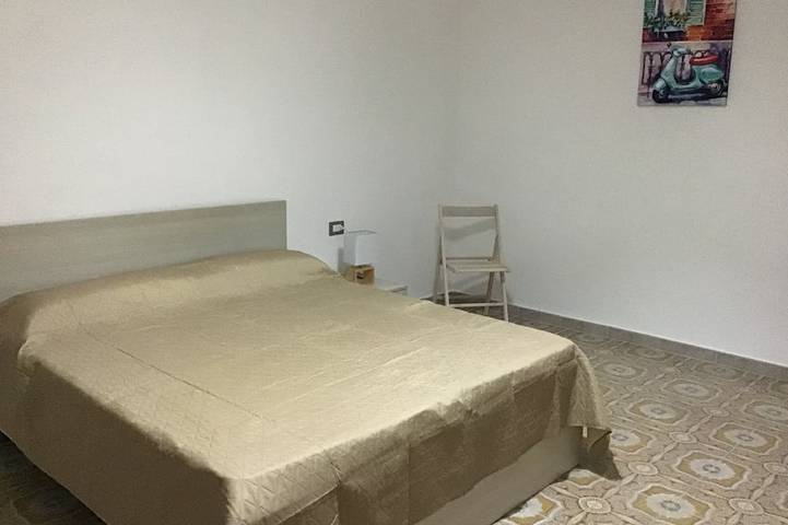 Gîte pour 8 personnes, avec jardin et terrasse dans Rodi Garganico - 2